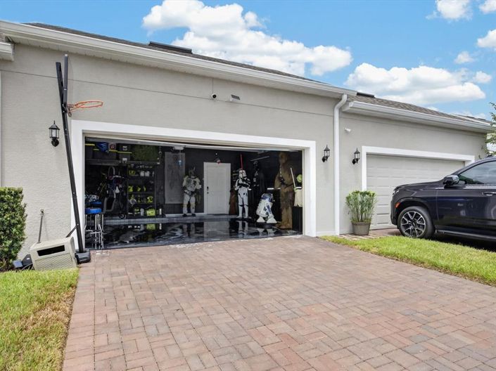 Image No.36-4 Bed Townhouse for sale