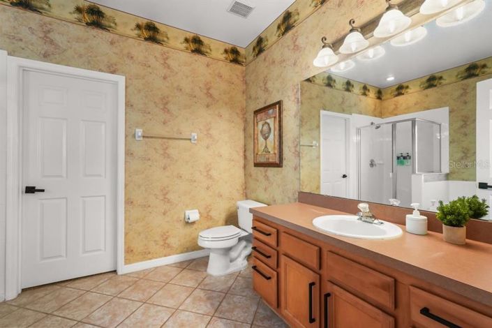 Image No.22-6 Bed House for sale