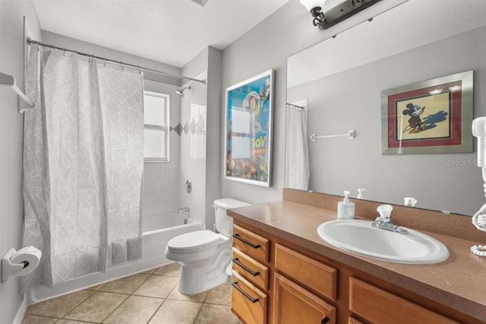 Image No.27-6 Bed House for sale