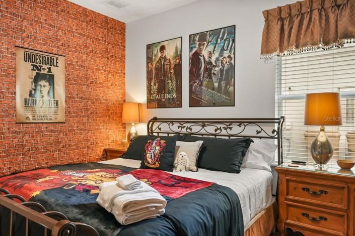 Image No.31-6 Bed House for sale