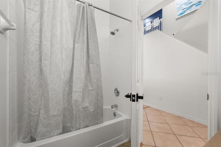 Image No.39-6 Bed House for sale