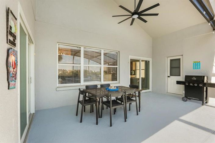 Image No.5-6 Bed House for sale