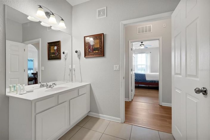 Image No.22-2 Bed Apartment for sale