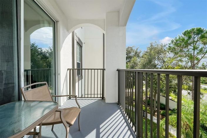 Image No.27-2 Bed Apartment for sale