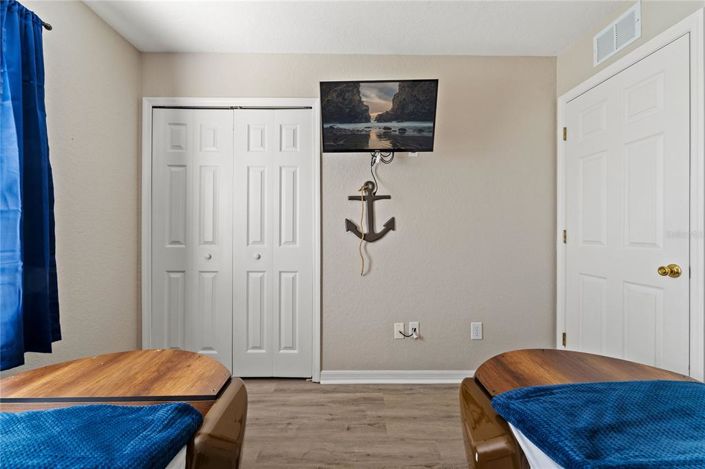 Image No.16-3 Bed Townhouse for sale