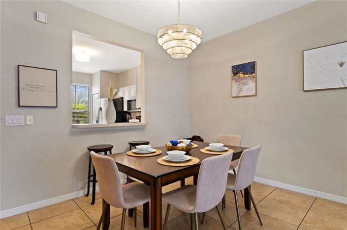 Image No.9-3 Bed Townhouse for sale