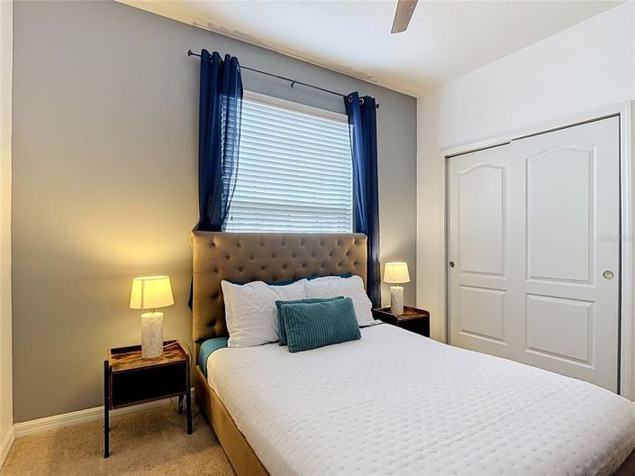 Image No.19-5 Bed Townhouse for sale
