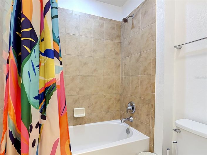 Image No.32-5 Bed Townhouse for sale