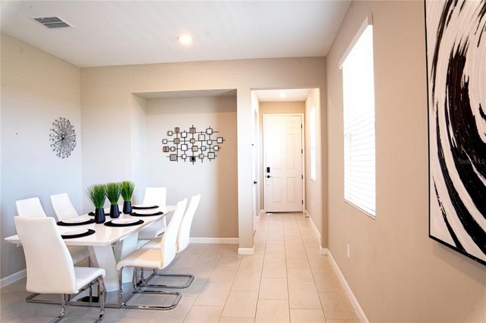 Image No.19-3 Bed House for sale