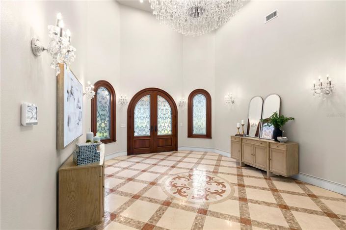 Image No.36-7 Bed House for sale