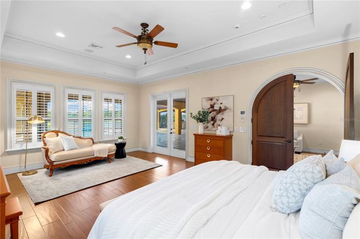 Image No.56-7 Bed House for sale