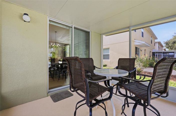 Image No.32-3 Bed Townhouse for sale