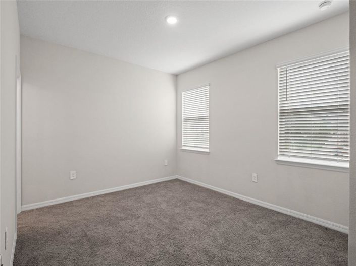 Image No.27-4 Bed House for sale