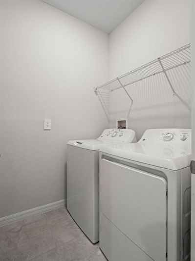 Image No.30-4 Bed House for sale
