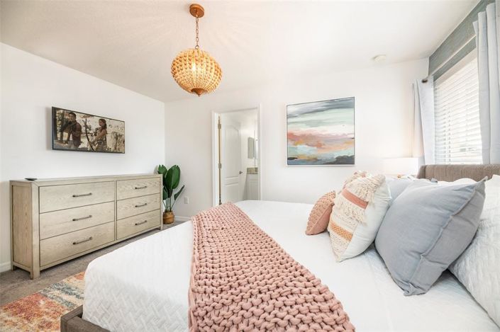 Image No.5-5 Bed Townhouse for sale