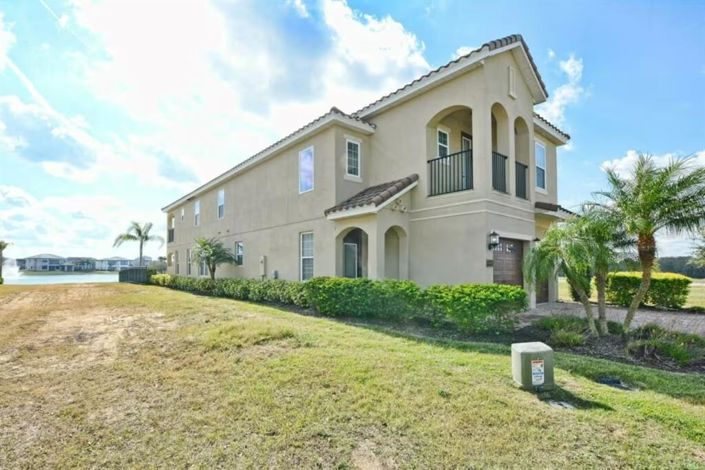 Image No.35-5 Bed House for sale