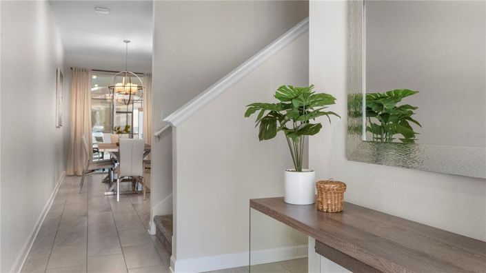 Image No.3-4 Bed Townhouse for sale