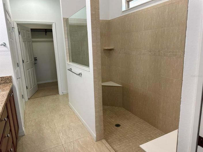 Image No.24-3 Bed House for sale