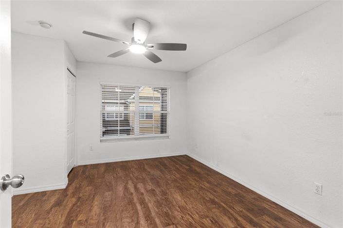 Image No.21-3 Bed Apartment for sale