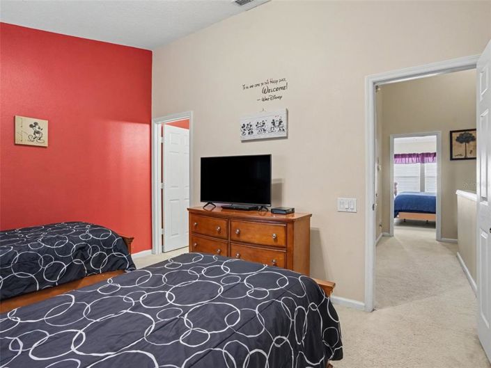 Image No.20-3 Bed Townhouse for sale