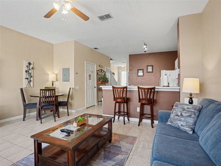Image No.5-3 Bed Townhouse for sale