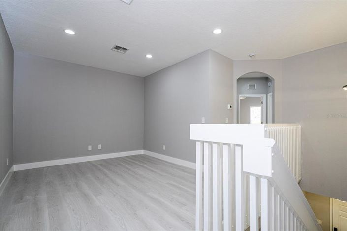 Image No.40-4 Bed Townhouse for sale