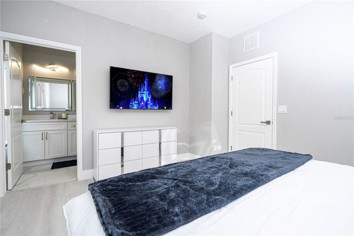 Image No.59-4 Bed Townhouse for sale