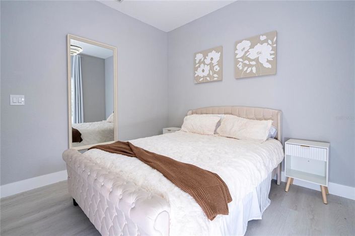 Image No.8-4 Bed Townhouse for sale