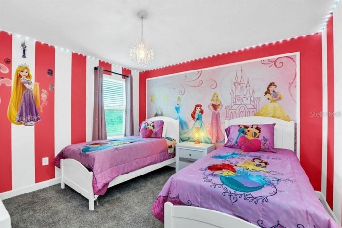Image No.20-8 Bed House for sale