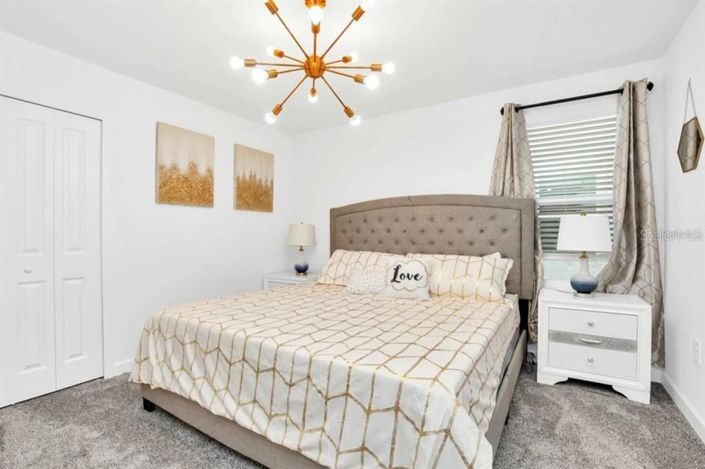 Image No.29-8 Bed House for sale