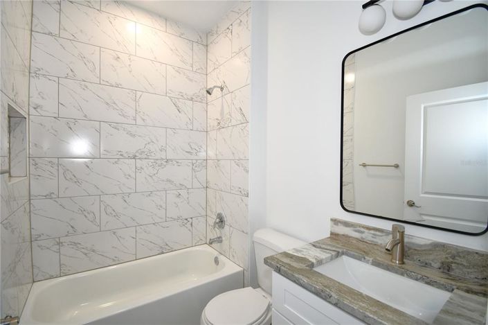 Image No.16-3 Bed House for sale