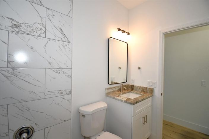 Image No.17-3 Bed House for sale