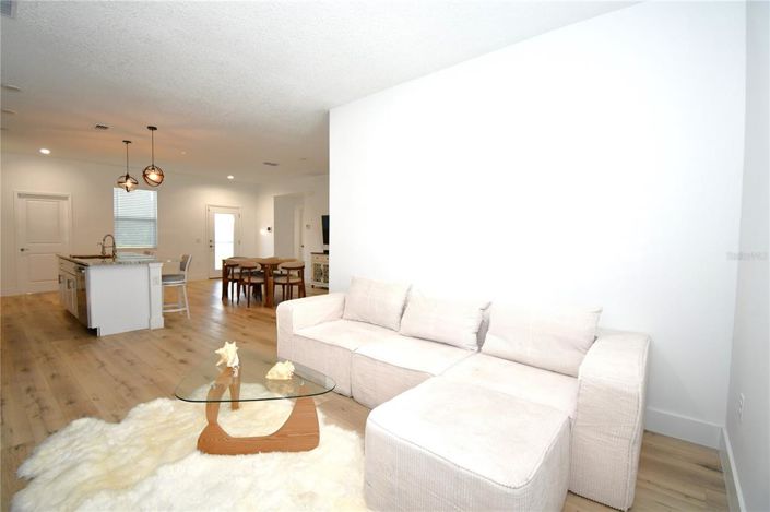 Image No.22-3 Bed House for sale