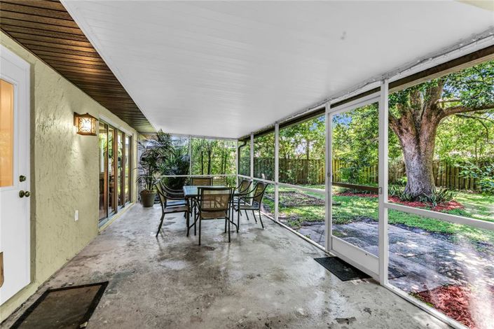 Image No.34-4 Bed House for sale
