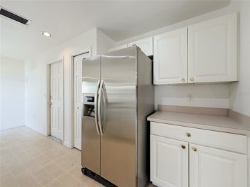 fa005713-787