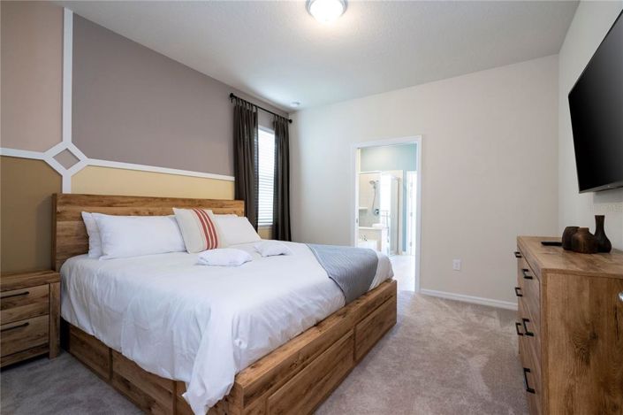 Image No.19-7 Bed House for sale
