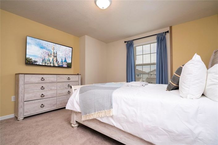 Image No.32-7 Bed House for sale