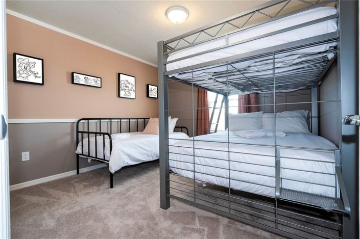 Image No.42-7 Bed House for sale