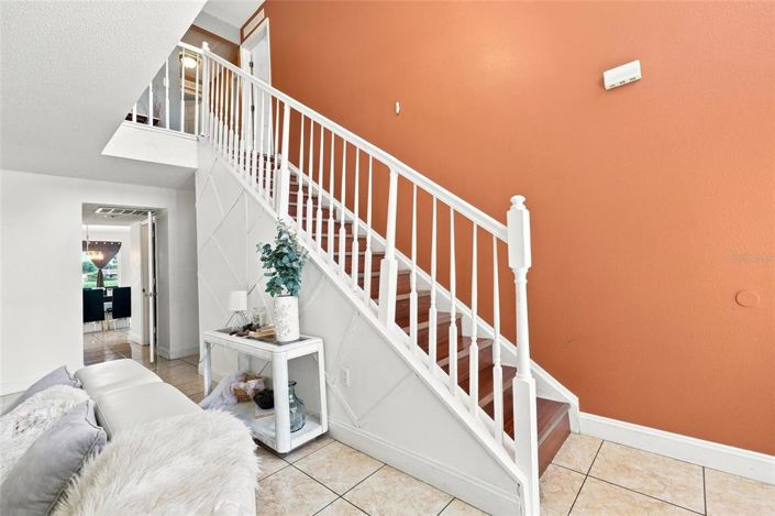 Image No.20-4 Bed House for sale