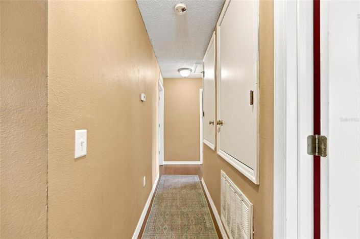 Image No.36-4 Bed House for sale