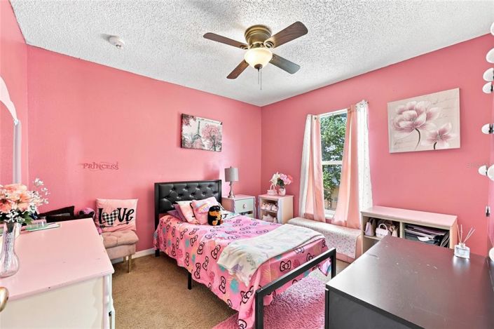 Image No.37-4 Bed House for sale