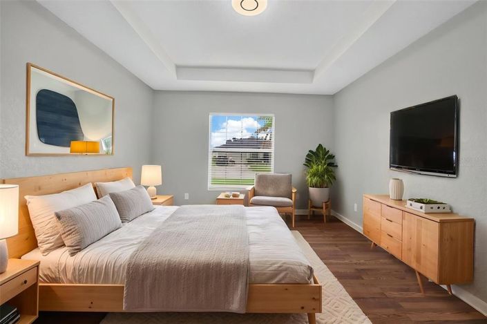 Image No.17-4 Bed House for sale