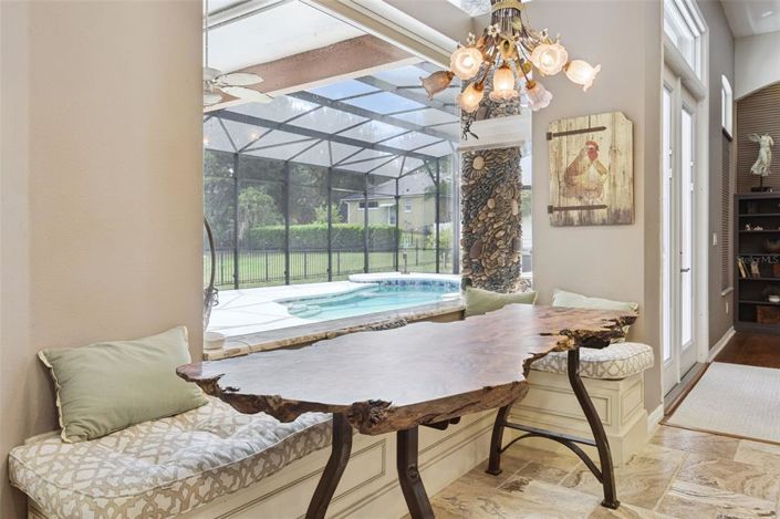 Image No.28-5 Bed House for sale