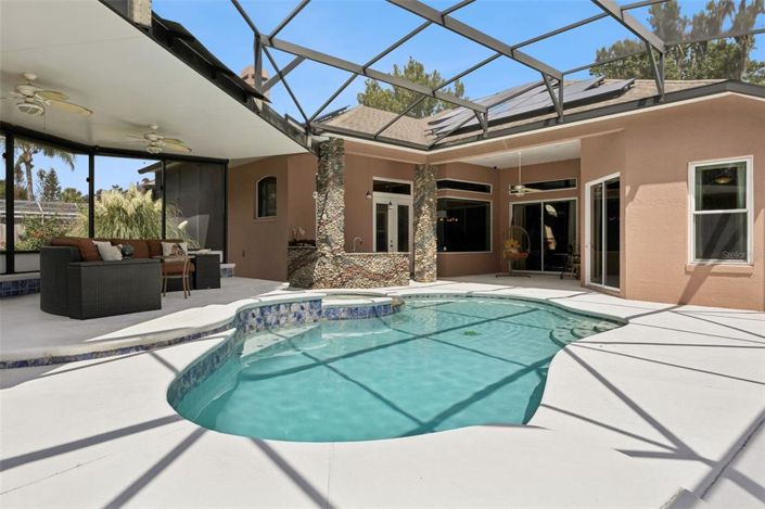 Image No.32-5 Bed House for sale