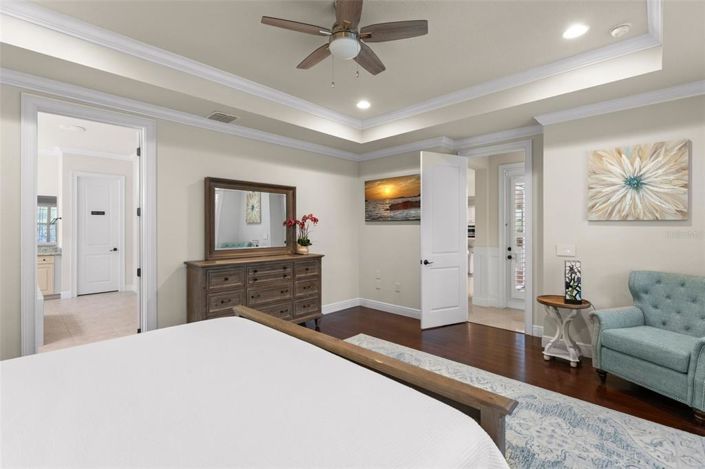 Image No.32-7 Bed House for sale
