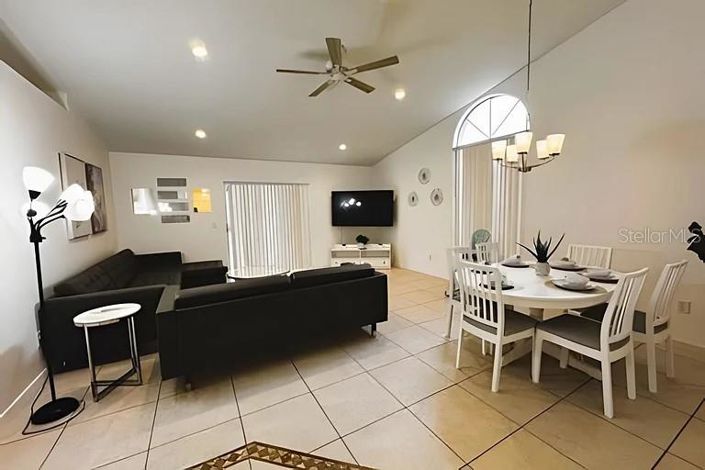 Image No.2-3 Bed House for sale