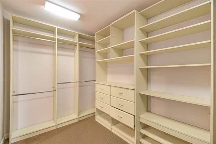 Image No.11-3 Bed Apartment for sale