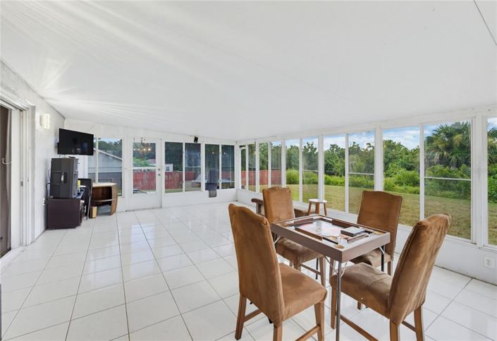 Image No.42-3 Bed House for sale