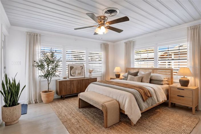 Image No.7-5 Bed House for sale
