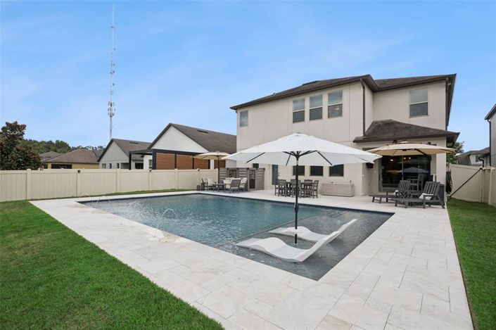 Image No.41-5 Bed House for sale